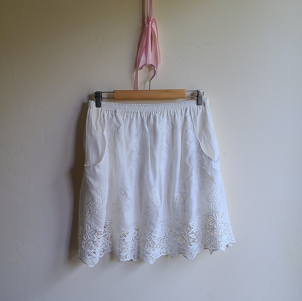 SWAPPED NWT Magnolia Mini Skirt - Picture 3 of 10